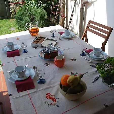 Oda ve Kahvaltı Selve Di Rogaro Tremezzo